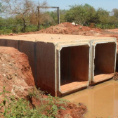 Obras de Empedrado en diferentes tramos, Dpto. de Cordillera