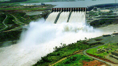 Gerenciamiento de trabajos de paisajismo para la Central Hidroeléctrica de ITAIPU