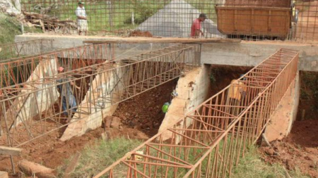 Obras de Empedrado en diferentes tramos, Dpto. de Cordillera (Galeria)